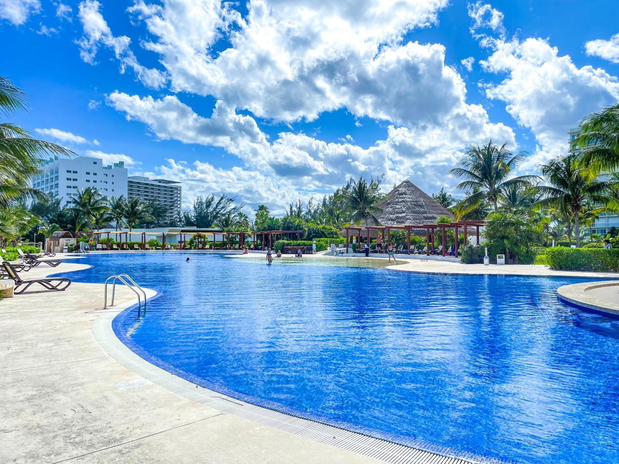 New Beachfront Luxury Apartments Cancun Dış mekan fotoğraf